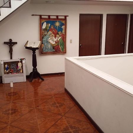 Habitacion Con Bano Privado Cerca Al Aeropuerto Bogota Ngoại thất bức ảnh