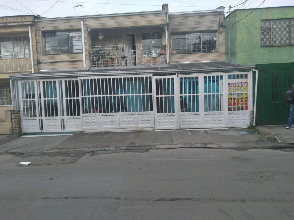 Habitacion Con Bano Privado Cerca Al Aeropuerto Bogota Ngoại thất bức ảnh